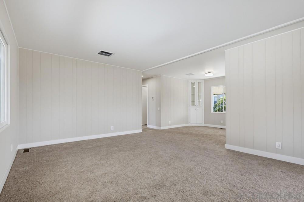 445 Orange Ave 5