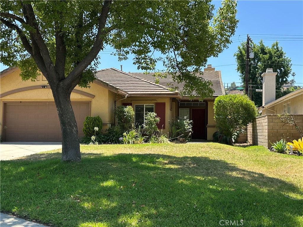 Welcome to 1580 Manor Lane, Glendora—a beautifully maintained home tucked away in one of the most desirable neighborhoods of the San Gabriel Valley. This residence offers the perfect balance of comfort, style, and convenience, making it an excellent choice for renters seeking a place that truly feels like home.
As you step inside, you’re greeted by a bright and airy living space filled with natural light. Large windows frame peaceful neighborhood views, while the layout creates a warm, welcoming atmosphere. The living room flows seamlessly into the dining area, making it ideal for both everyday living and entertaining.
The kitchen is thoughtfully designed with plenty of cabinetry, generous counter space, and modern appliances to support everything from quick weeknight meals to weekend gatherings. Its functional layout connects easily to the common areas, allowing conversations and activity to flow throughout the home.
This property features multiple spacious bedrooms, each offering comfort and flexibility. Whether you need extra room for family, a home office, or a guest space, the versatile floor plan allows you to create the setup that works best for your lifestyle. The primary suite serves as a private retreat with ample closet space and an adjoining bathroom. Both bathrooms are updated with clean finishes and modern details, providing comfort and ease.
Step outside to the backyard, where you’ll find a private outdoor space perfect for relaxing or entertaining. There’s plenty of room for summer barbecues, morning coffee on the patio, or even a small garden. The landscaped front yard enhances curb appeal, while the driveway and attached garage provide convenient parking and additional storage.
Living here means enjoying the best of Glendora. The home is situated near award-winning schools, scenic parks, hiking trails, and charming local shops and restaurants. With easy access to major freeways, commuting to neighboring cities or heading into Los Angeles is simple, while still being able to come home to a peaceful, suburban setting.