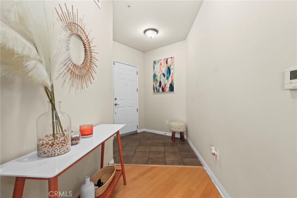 2742 Cabrillo Avenue 212