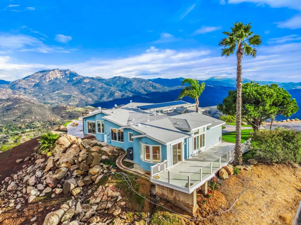 15351 Isla Vista Road