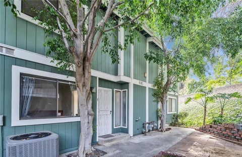 Photo of 1070 Walnut Grove Ave #F, Rosemead, CA 91770 (MLS # AR26173796)