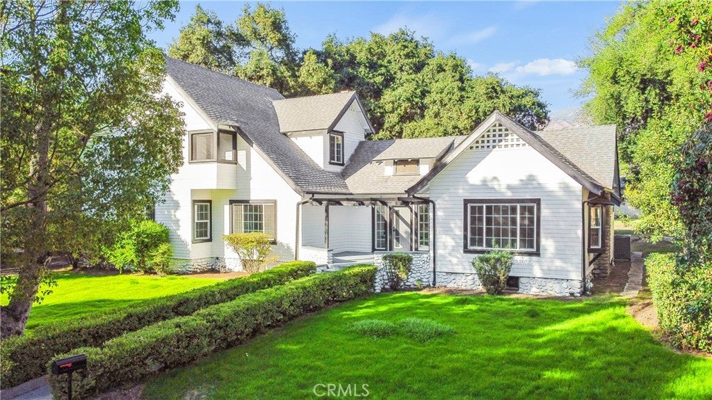 379 Buena Loma St
