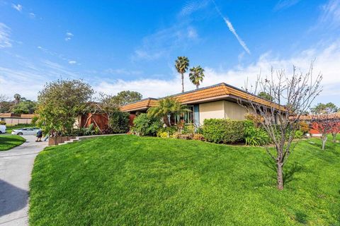 23376 Via San Miguel Aliso Viejo CA 92656