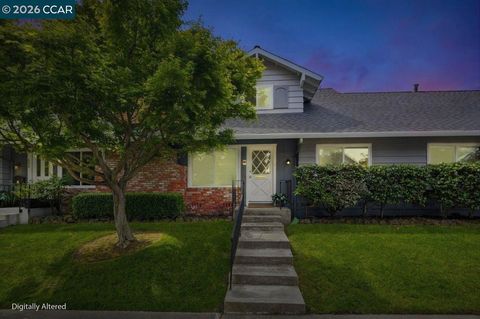 Photo of 204 Miramonte Dr, Moraga, CA 94556 (MLS # 41129279)