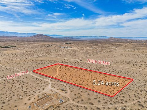 Photo of 20554 E H-8 Avenue, Hi Vista, CA 93535 (MLS # OC25269380)