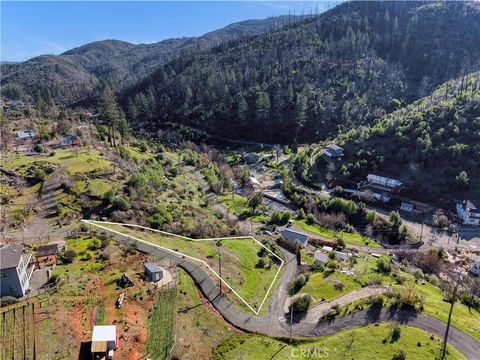 Photo of 11180 Rose Anderson Rd, Middletown, CA 95461 (MLS # LC26006507)