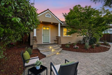 Photo of 385 Carmelita Drive, Mountain View, CA 94040 (MLS # ML82047523)