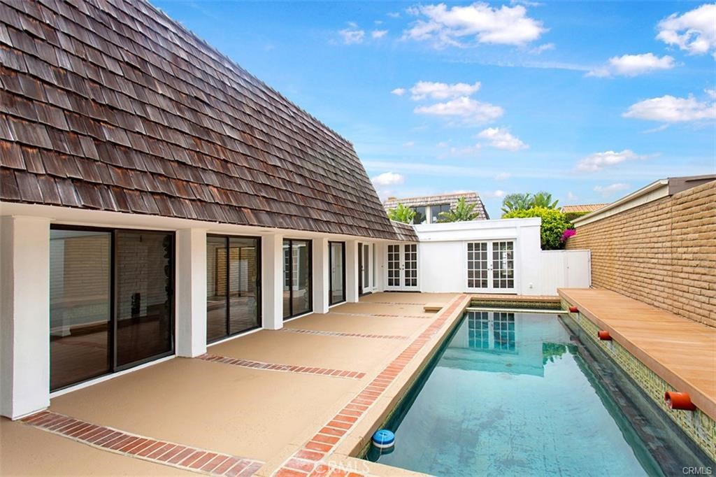 Gardens (Ocean side of PCH) (NSO) - Residential