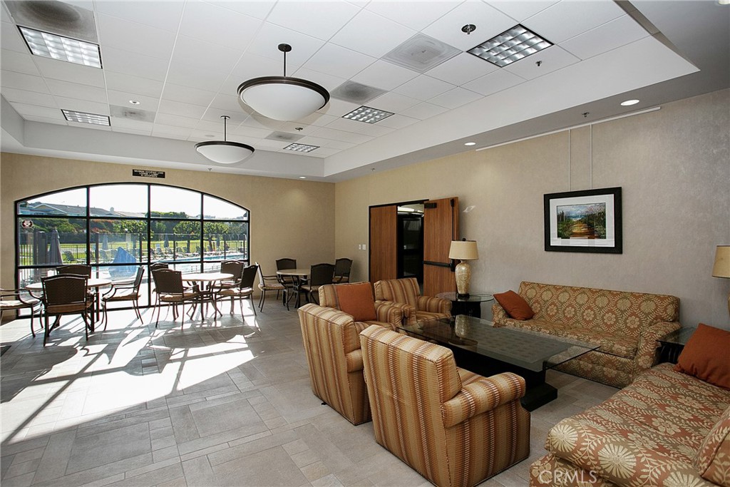 Gardens (Ocean side of PCH) (NSO) - Residential