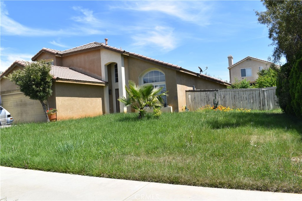 1044 Willmont Way