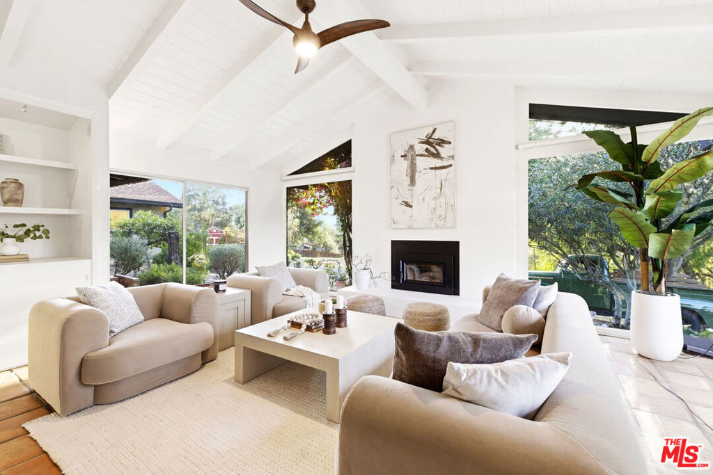 3100 Santa Maria Road