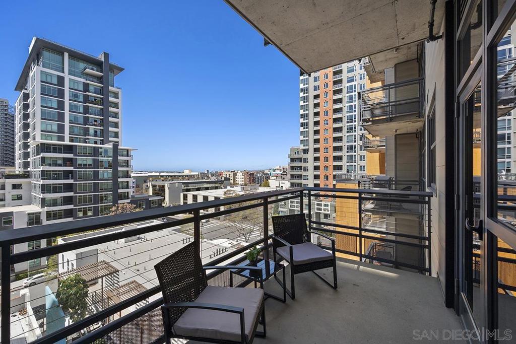 1494 Union Street 608