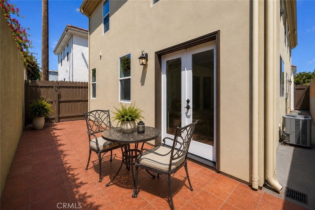 7776 Liberty, Huntington Beach CA 92647 - Photo 39
