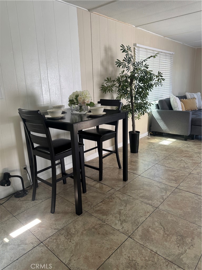 8600 Contreras Street 33