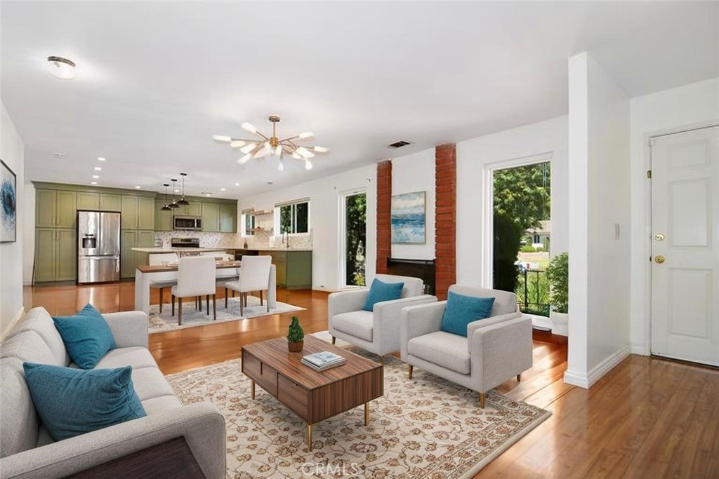 3417 Calle Quebracho