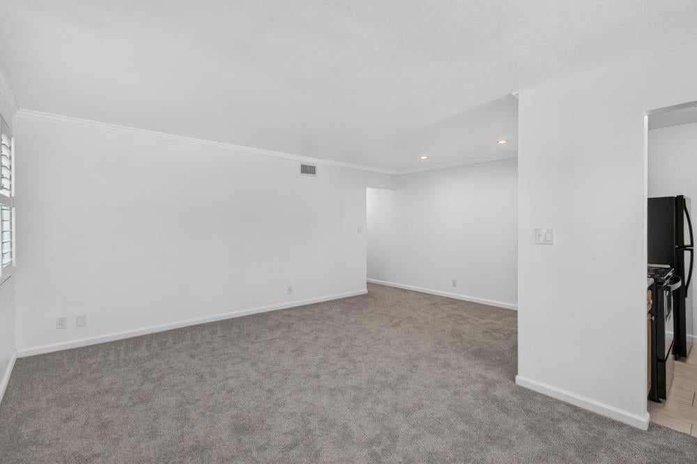 5948 Walerga Road 4