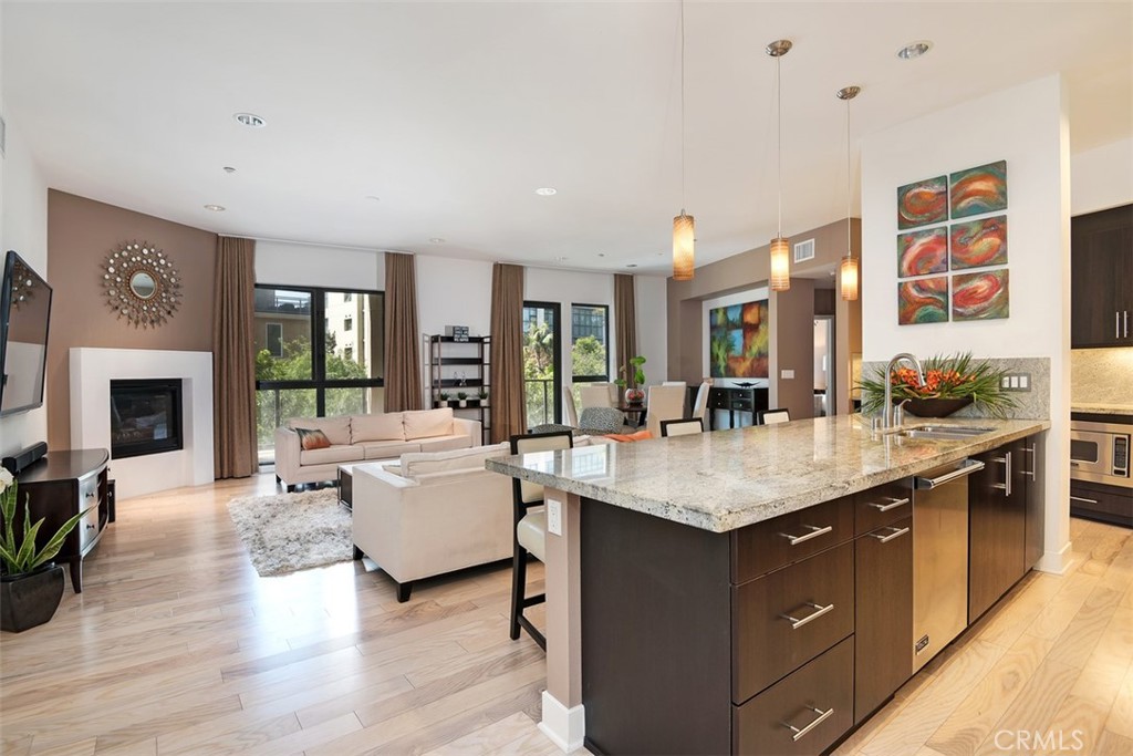 Contemporary, modern-resort style living, luxury flat, dramatic 10 ft. ceilings, second largest floor plan in the LENNOX building, encompassing 2290 square ft. of living space, hardwood flooring, granite counter tops, huge kitchen island for entertaining , dual master suites, two and half baths, two huge walk in closets, custom window treatments, paint throughout, Viking professional appliances, spacious open floor concept. Amenities include five-star ambassador service, front desk attendant service seven days per week, 8000 square ft.resort style club house, a full gym, 2 saline pools and jacuzzi
plus outdoor bbq, pickle ball, basketball, playground. Live, work and play in the most prestigious location in OC. Walking distance to market, restaurants and located just minutes driving to John Wayne Airport, 405 freeway, Park Place Shopping Center,The District, UCI, South Coast Plaza, Segerstrom Center for the Arts, Fashion Island, Newport Beach and Laguna Beaches. Unit is unfurnished, available immediately.
