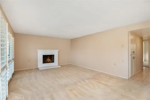 881 Via Mendoza Unit D, Laguna Woods, CA 92637 - MLS#: OC25241788
