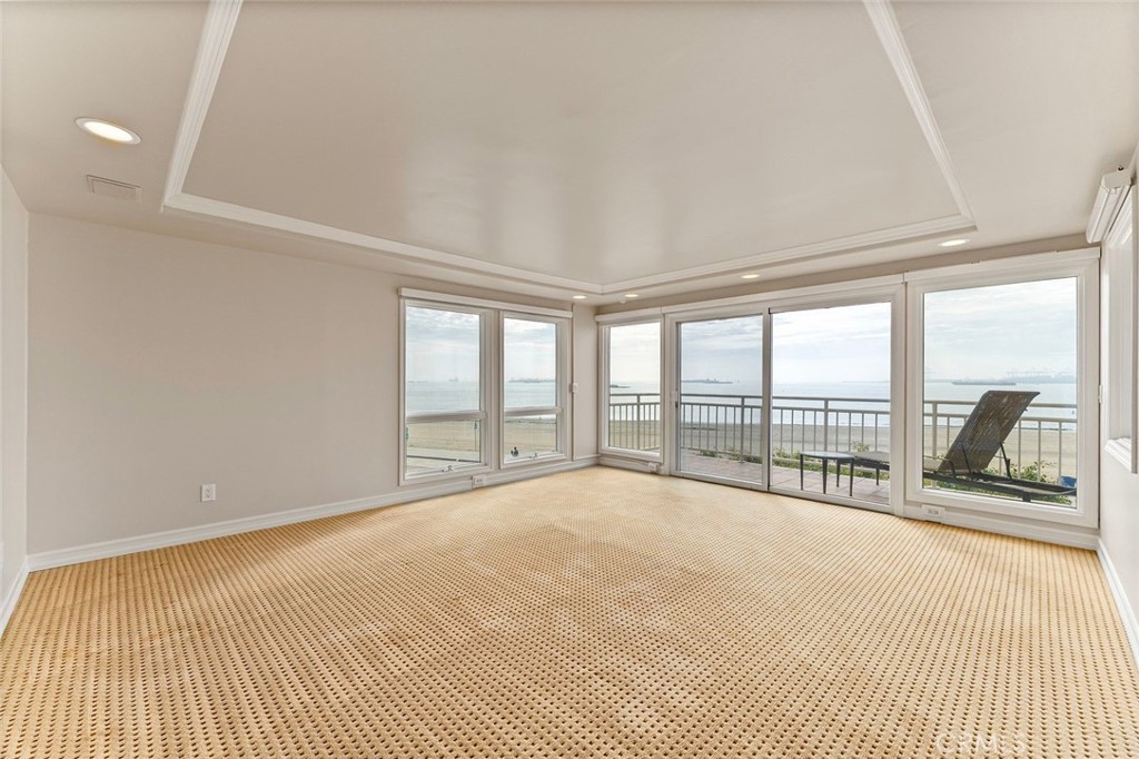 Alamitos Beach (AB) - Residential Lease