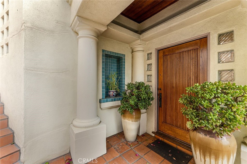 Alamitos Beach (AB) - Residential Lease