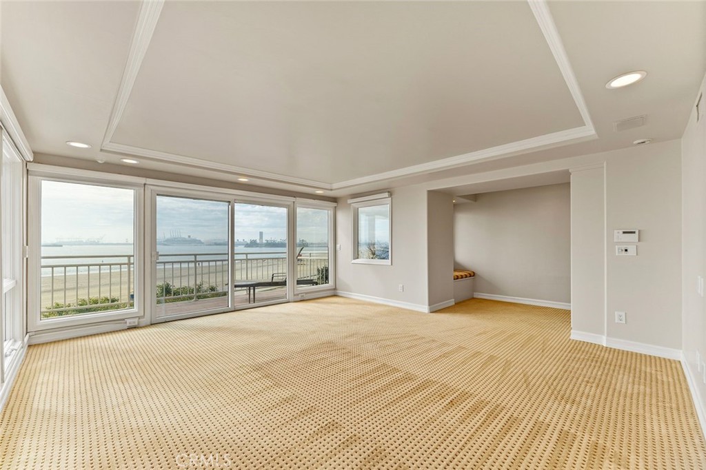 Alamitos Beach (AB) - Residential Lease