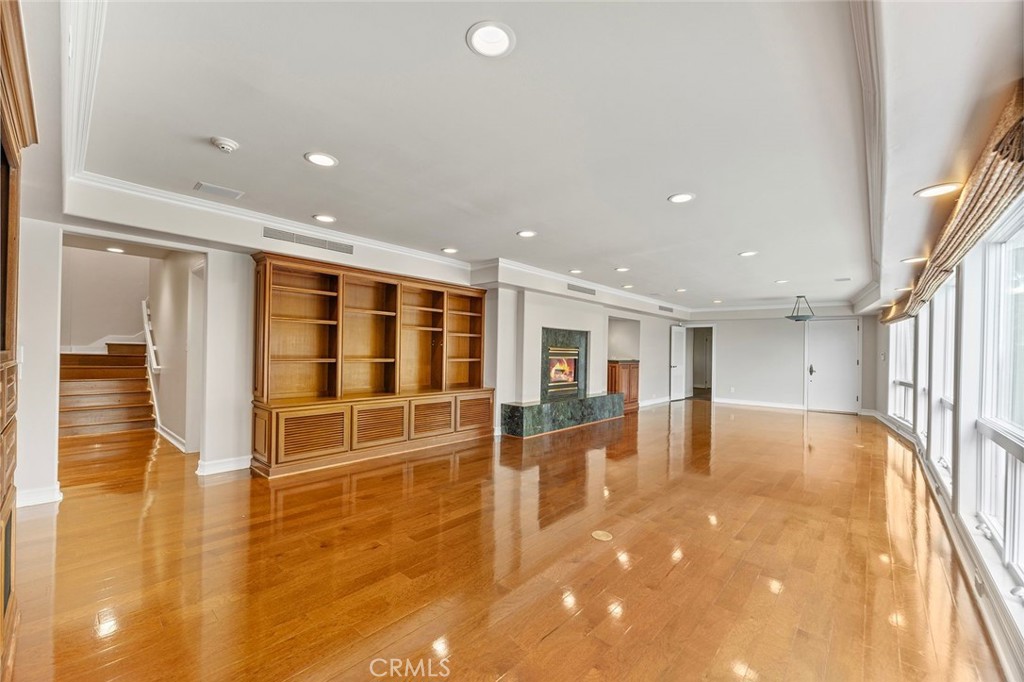 Alamitos Beach (AB) - Residential Lease