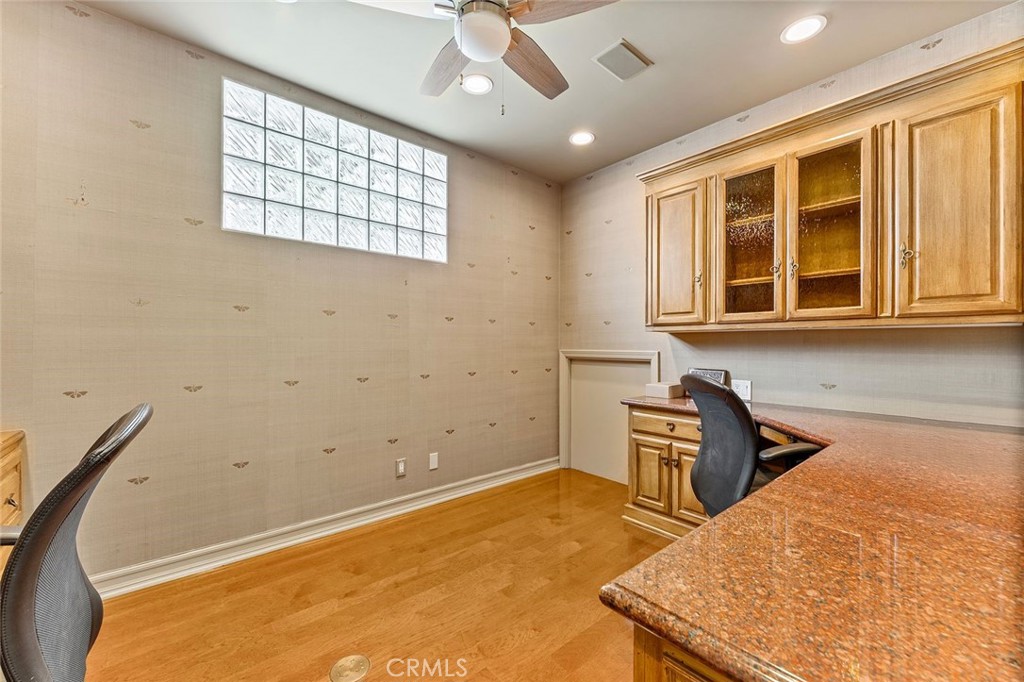 Alamitos Beach (AB) - Residential Lease