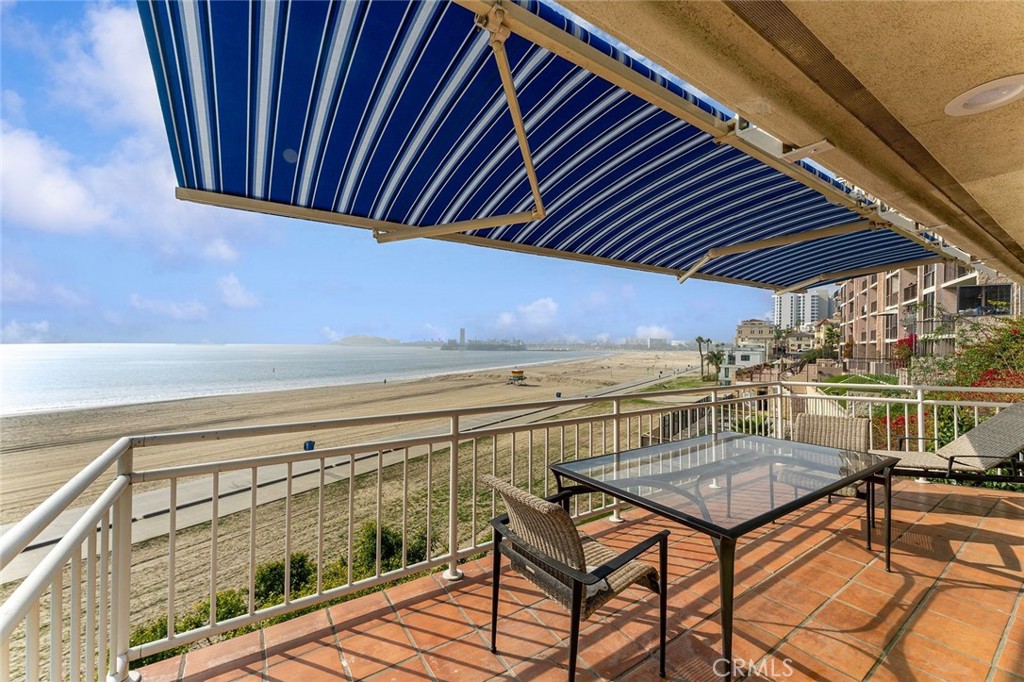 Alamitos Beach (AB) - Residential Lease