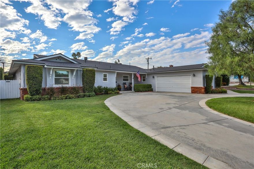 Beautiful Newly Renovated Home in desirable Claremont Highlands neighborhood. Drive by today & enjoy the tranquil setting! Quality built by Olin-Lewis Homes. Inviting curb appeal with circular driveway, newly installed garage door, and lush landscaping. 4 Bedrooms + Den/Office (former 5th bedroom) with full closet and 4 Bathrooms with granite counter tops. Dual primary master bedroom suites, perfect for multi-generational living. Great room with 5 large windows to let in plenty of light and provide a view of the secluded backyard. Spacious Living room with wood burning fireplace with gas log lighter. Remodeled "dine-in" kitchen featuring Norm Tessier Custom cabinetry, granite countertops and stainless steel appliances. Newer flooring installed throughout most of house. Indoor laundry/mud room off kitchen. New roofing just installed. 50 gallon water heater with recirculating pump. Privacy hedge (Monterey Brush Cherry) around the backyard. Convenient distance to Griffith Park and Sumner Elementary School, a 2025 California Distinguished School. Don't miss the 3D Virtual Property Video Tour! This distinguished property will sell fast!!
