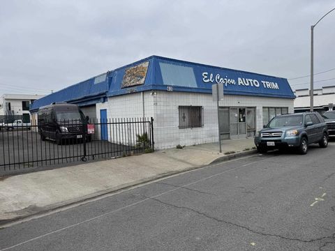 631 W Lexington Ave El Cajon CA 92020