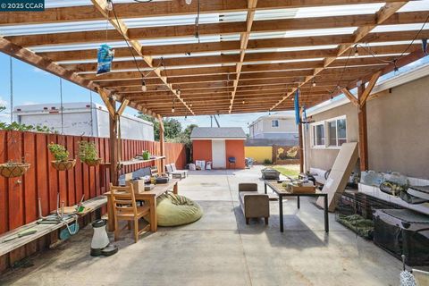 Photo of 7447 Lockwood St St, Oakland, CA 94621 (MLS # 41101269) Photo of 7447 Lockwood St St, Oakland, CA 94621 (MLS # 41101269)