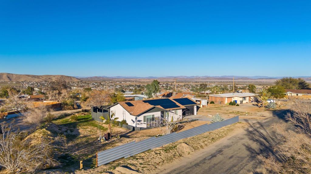 61664 Crest Circle Drive