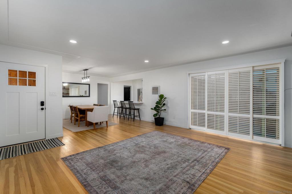 Pacific Beach - Residential Income