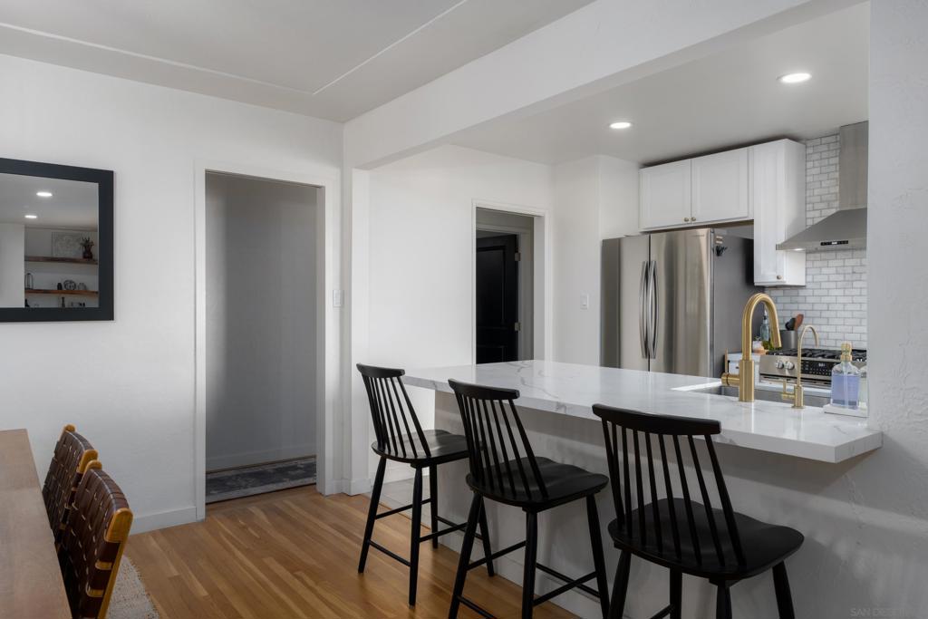 Pacific Beach - Residential Income