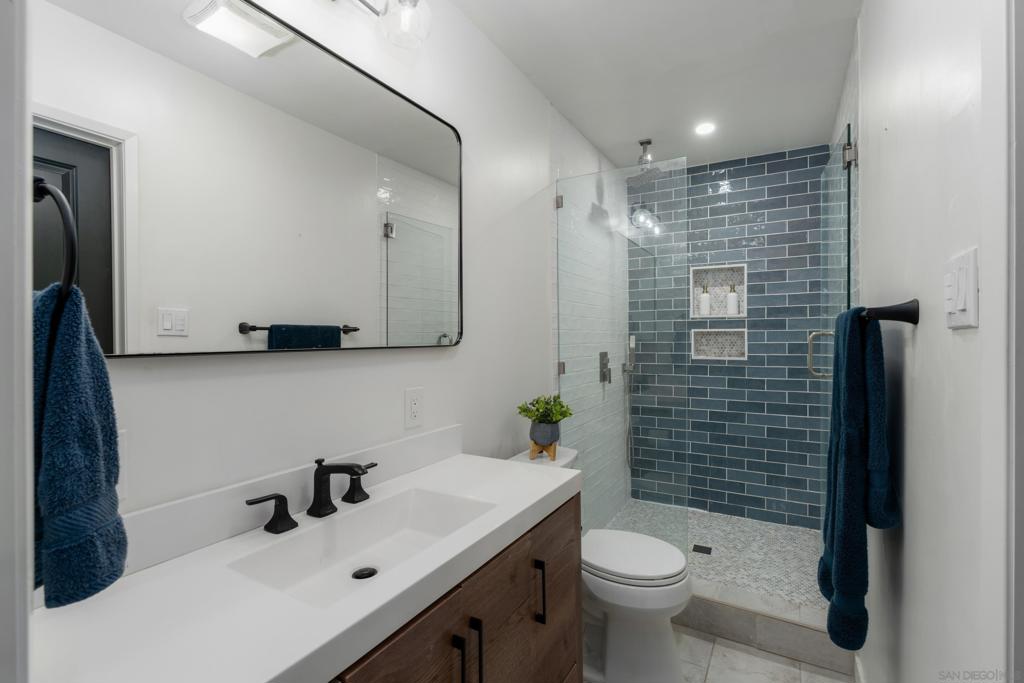 Pacific Beach - Residential Income