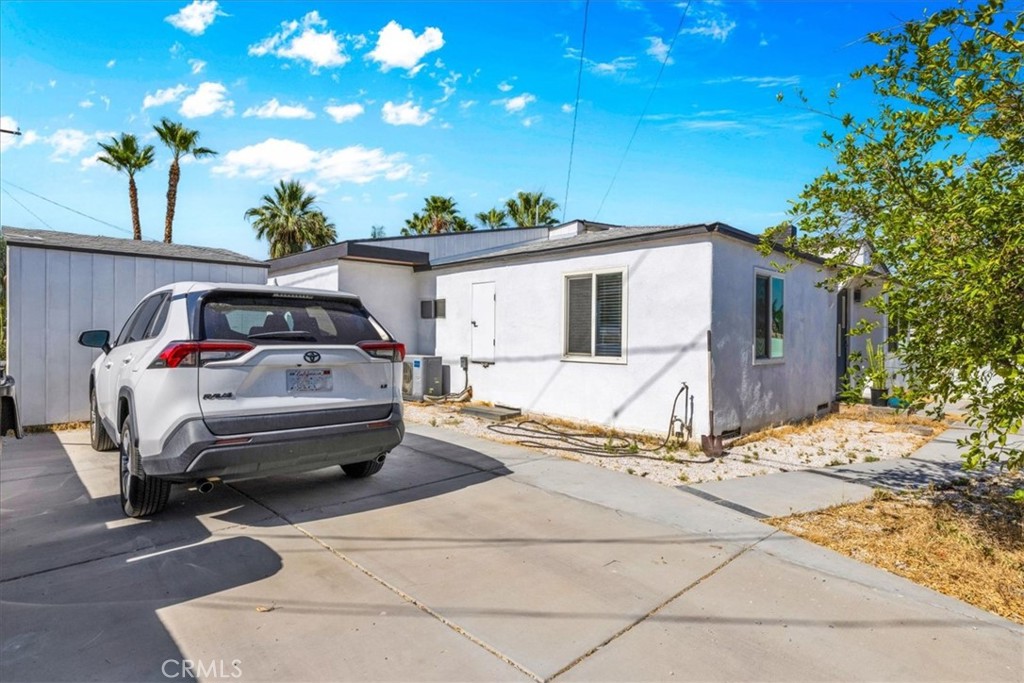 595 S Calle Santa Rosa