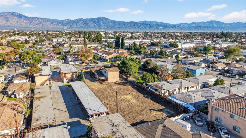 10826 Klingerman Street