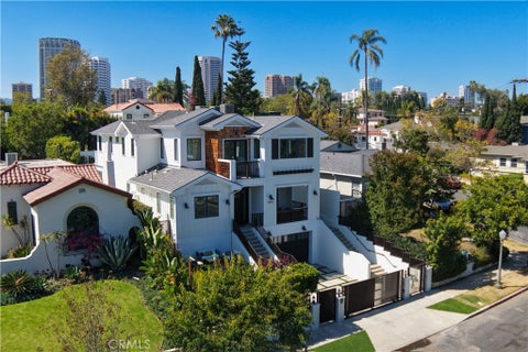 Photo of 10555 Holman AVE, Los Angeles, CA 90024 (MLS # SB26157184)