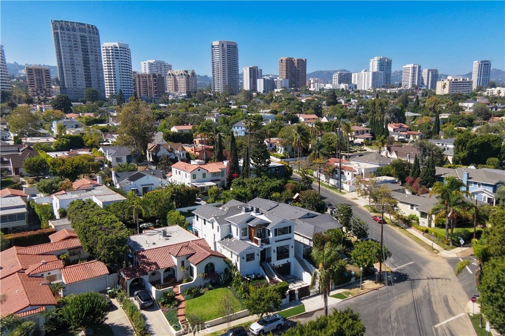 10555 Holman AVE, Los Angeles CA 90024