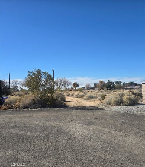 Photo of 0 Tiger Tail, Apple Valley, CA 92307 (MLS # IV26028901)