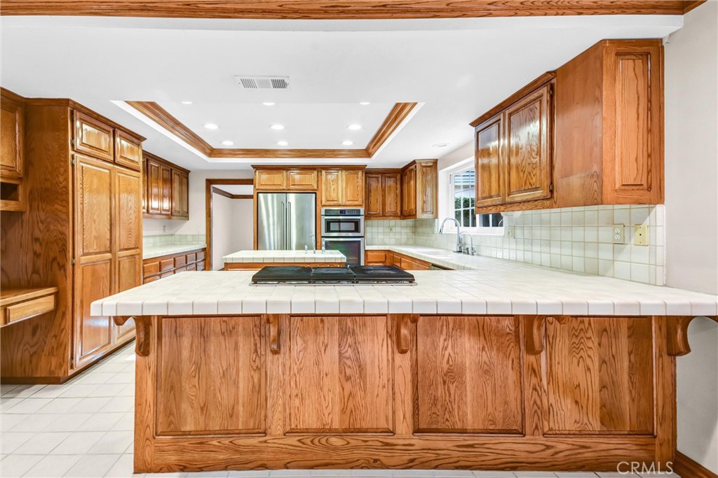 34 Hidden Valley Road