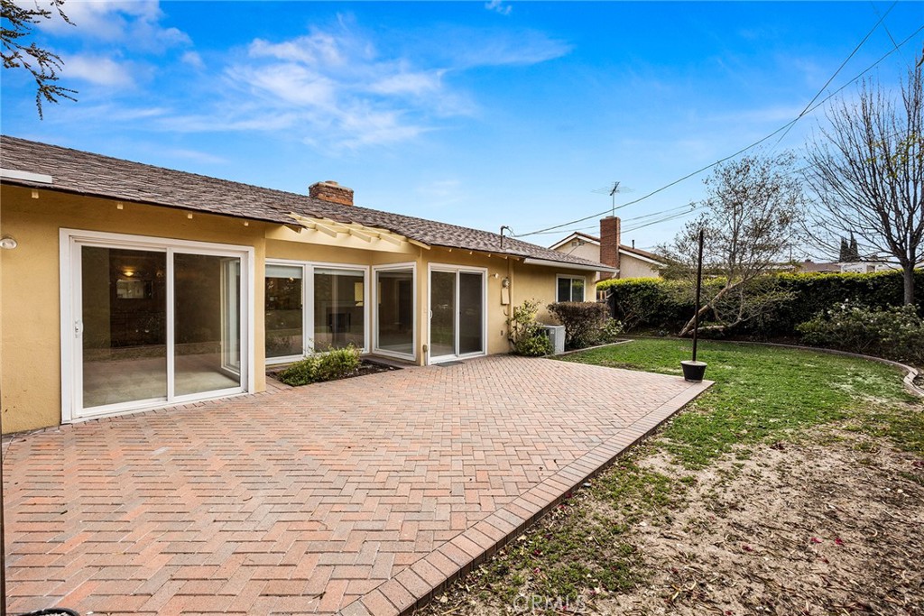 Rolling Hills - Residential Lease