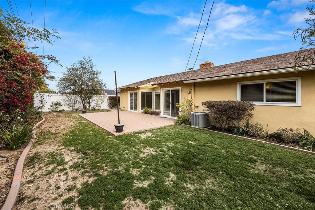 Rolling Hills - Residential Lease