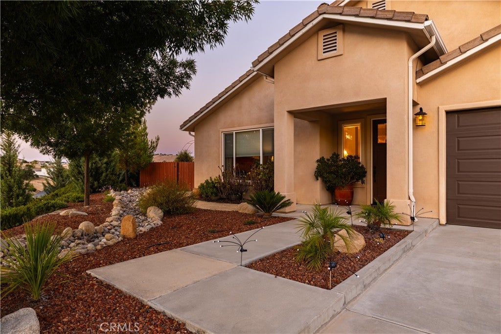 2740 Edgewood Court