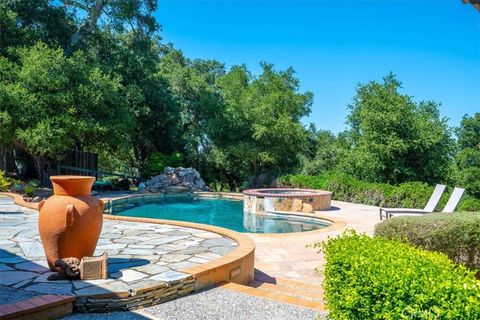 Tiny photo for 1550 Post Canyon DR, Templeton, CA 93465 (MLS # NS26100343)