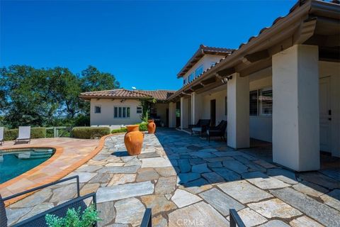 Tiny photo for 1550 Post Canyon DR, Templeton, CA 93465 (MLS # NS26100343)