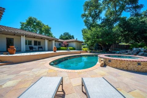Tiny photo for 1550 Post Canyon DR, Templeton, CA 93465 (MLS # NS26100343)