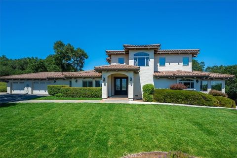 Tiny photo for 1550 Post Canyon DR, Templeton, CA 93465 (MLS # NS26100343)