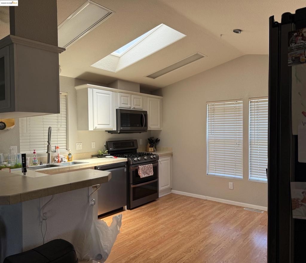 177 Rose Marie Ln