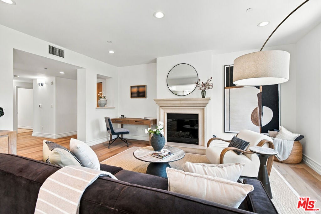 325 Arnaz Drive 301